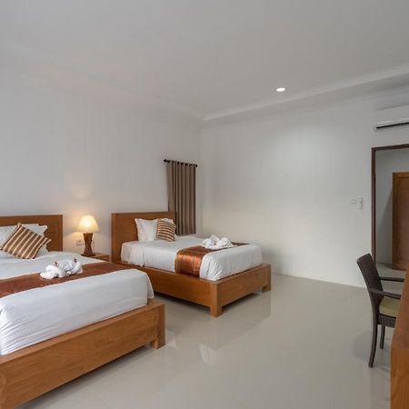 Nusa Indah Onai Hotel Нуса-Лембонган Екстер'єр фото