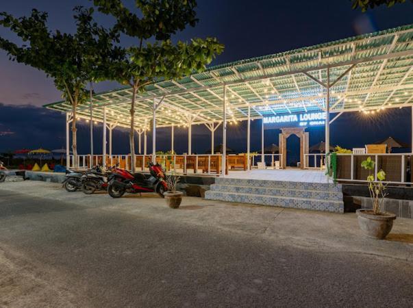 Nusa Indah Onai Hotel Нуса-Лембонган Екстер'єр фото