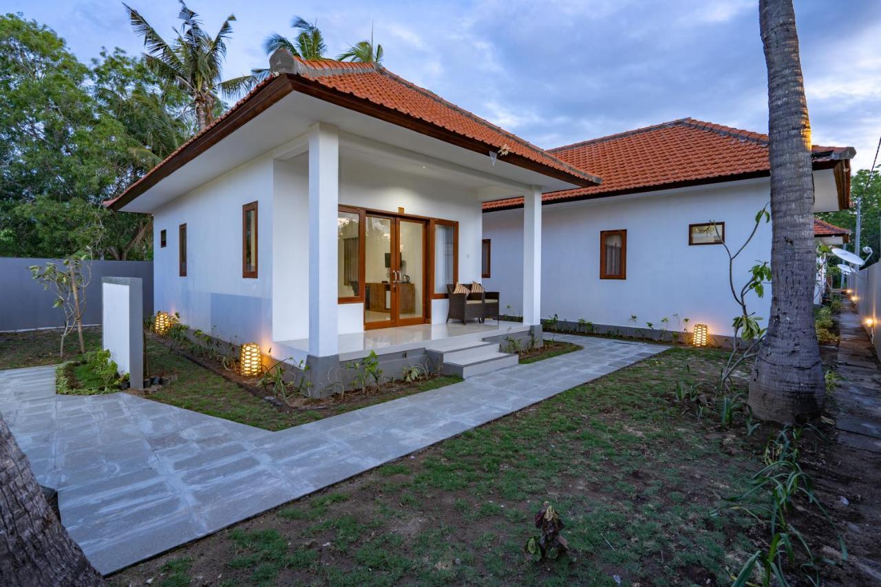 Nusa Indah Onai Hotel Нуса-Лембонган Екстер'єр фото